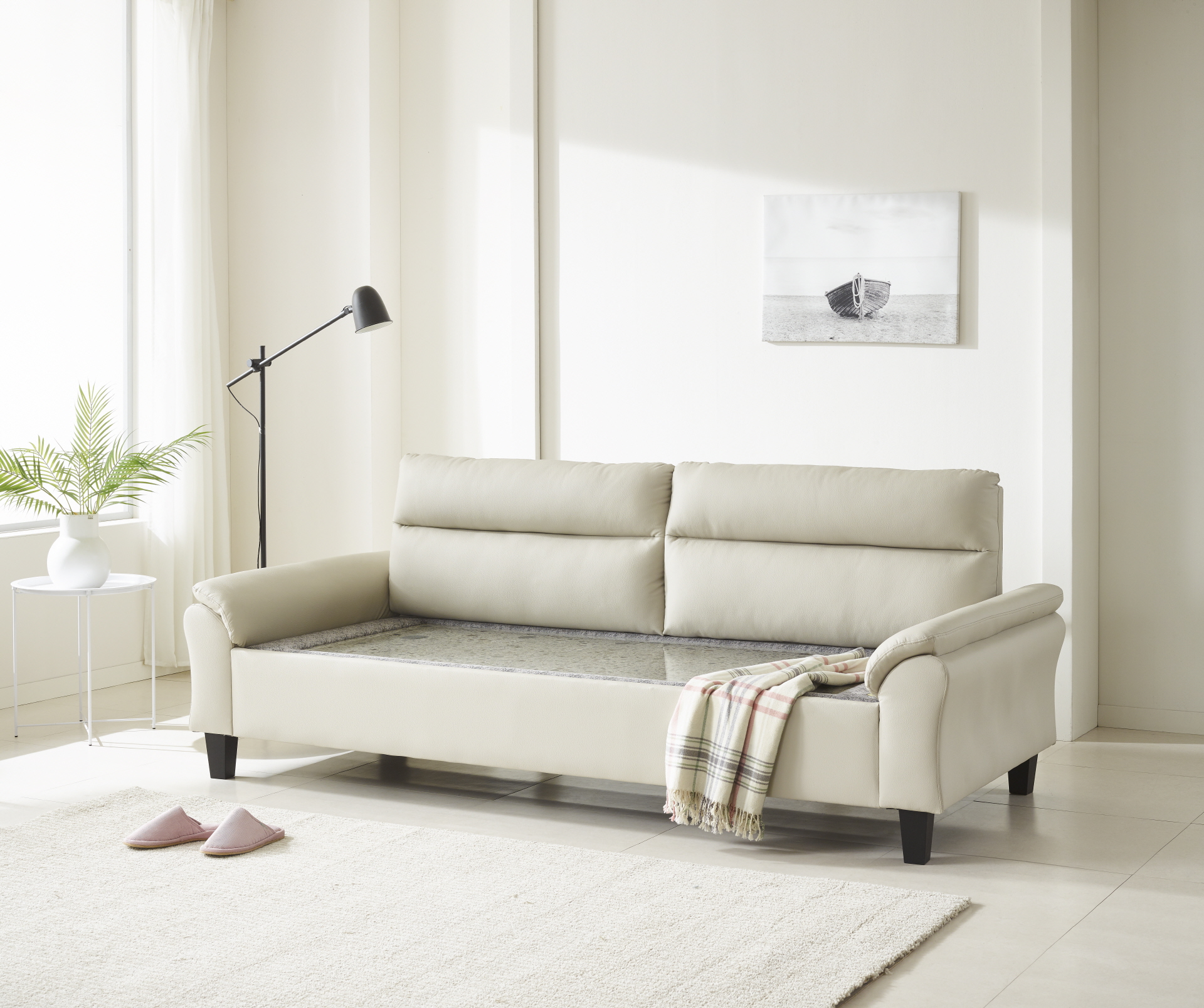 아지트 카우치(그린팔보석)