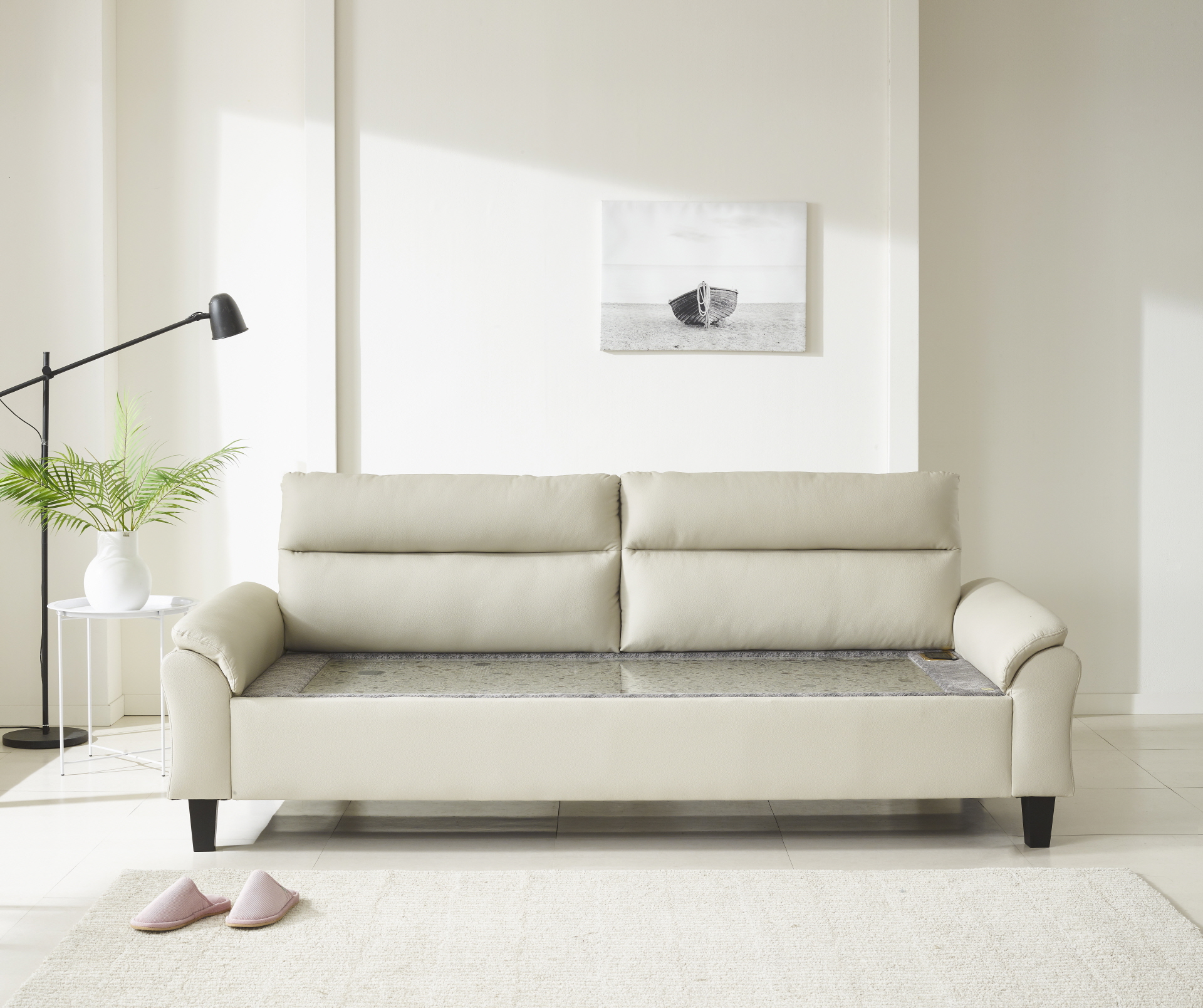 아지트 카우치(그린팔보석)